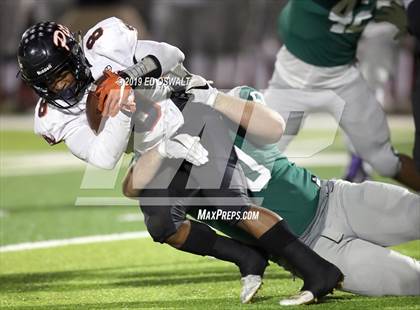 Thumbnail 1 in De La Salle vs. Pittsburg (CIF NCS D1 Final) photogallery.
