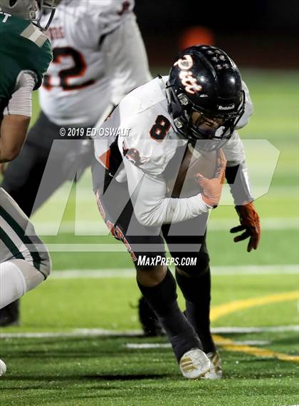 Thumbnail 3 in De La Salle vs. Pittsburg (CIF NCS D1 Final) photogallery.