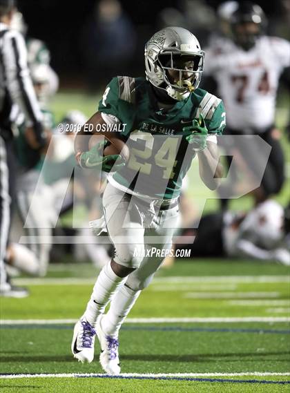 Thumbnail 1 in De La Salle vs. Pittsburg (CIF NCS D1 Final) photogallery.