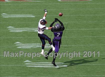 Thumbnail 1 in Campolindo vs. Washington Union (CIF State D3 Final) photogallery.