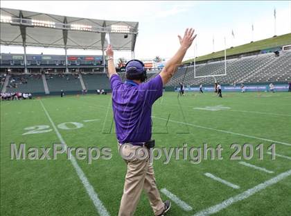 Thumbnail 2 in Campolindo vs. Washington Union (CIF State D3 Final) photogallery.