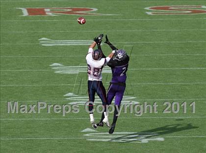Thumbnail 2 in Campolindo vs. Washington Union (CIF State D3 Final) photogallery.