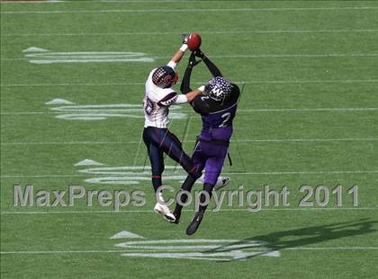 Thumbnail 3 in Campolindo vs. Washington Union (CIF State D3 Final) photogallery.