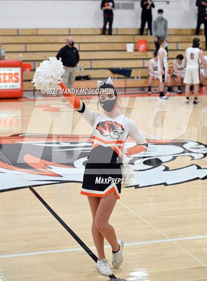 Thumbnail 3 in Greenview @ Illini Bluffs photogallery.