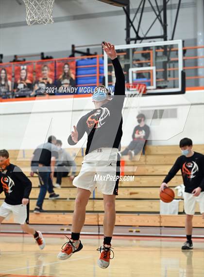 Thumbnail 3 in Greenview @ Illini Bluffs photogallery.