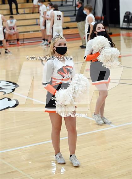 Thumbnail 1 in Greenview @ Illini Bluffs photogallery.