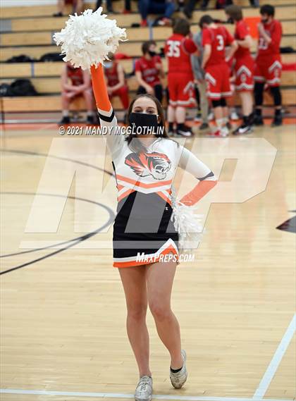 Thumbnail 2 in Greenview @ Illini Bluffs photogallery.