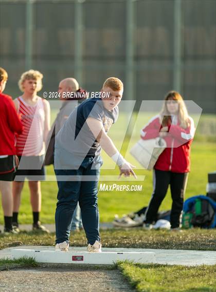 Thumbnail 2 in Attica League Meet photogallery.