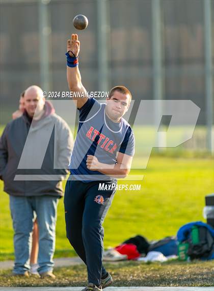 Thumbnail 1 in Attica League Meet photogallery.