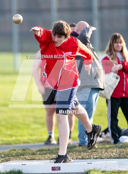 Thumbnail 3 in Attica League Meet photogallery.