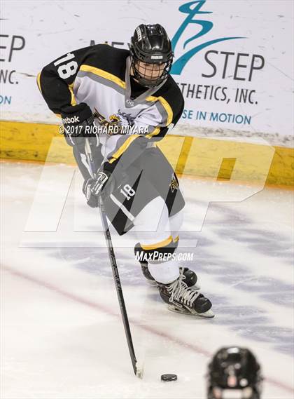 Thumbnail 3 in Kennett vs Berlin-Gorham (NHIAA D3 Final) photogallery.