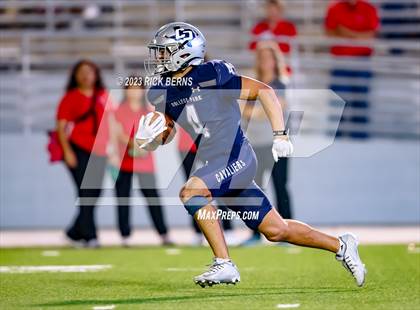 Thumbnail 1 in College Park vs Oak Ridge photogallery.