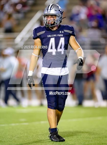 Thumbnail 1 in College Park vs Oak Ridge photogallery.