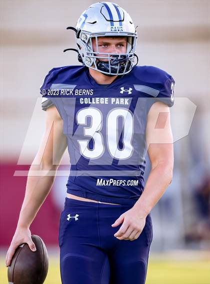 Thumbnail 2 in College Park vs Oak Ridge photogallery.