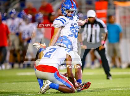 Thumbnail 1 in College Park vs Oak Ridge photogallery.