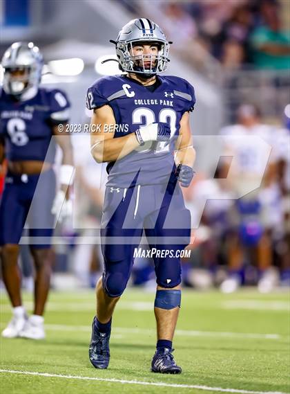 Thumbnail 1 in College Park vs Oak Ridge photogallery.
