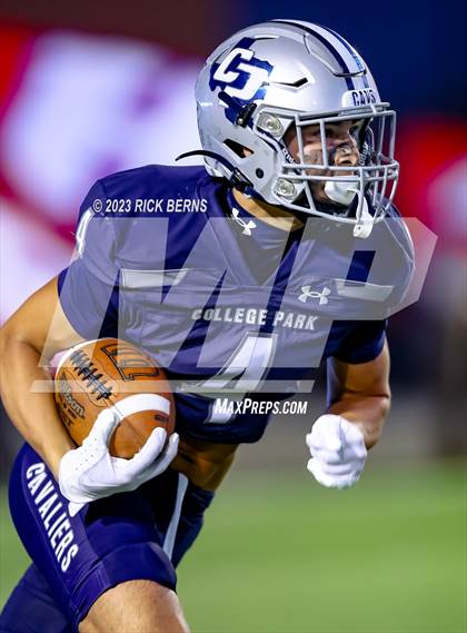 Thumbnail 2 in College Park vs Oak Ridge photogallery.