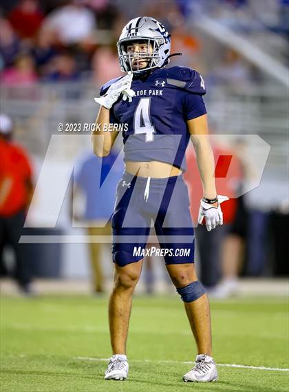 Thumbnail 2 in College Park vs Oak Ridge photogallery.