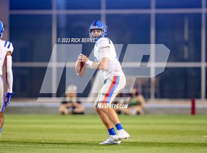 Thumbnail 1 in College Park vs Oak Ridge photogallery.