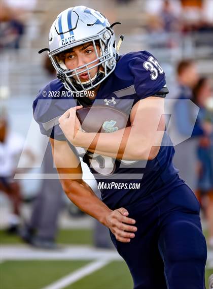 Thumbnail 1 in College Park vs Oak Ridge photogallery.