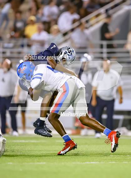 Thumbnail 1 in College Park vs Oak Ridge photogallery.