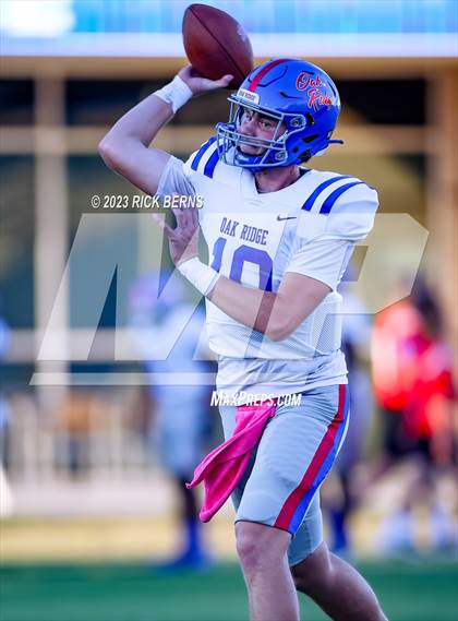 Thumbnail 3 in College Park vs Oak Ridge photogallery.