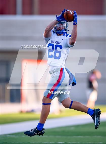 Thumbnail 2 in College Park vs Oak Ridge photogallery.