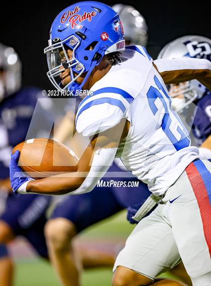 Thumbnail 2 in College Park vs Oak Ridge photogallery.