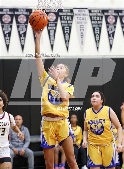 Thumbnail 1 in Pinole Valley @ Salesian College Preparatory photogallery.