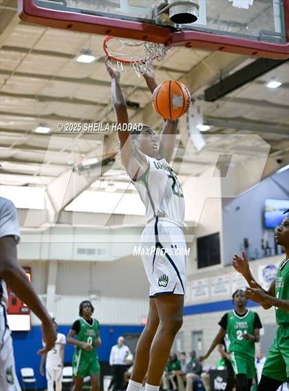 Thumbnail 3 in Windermere vs Tampa Catholic  (SunBash Tourney) photogallery.