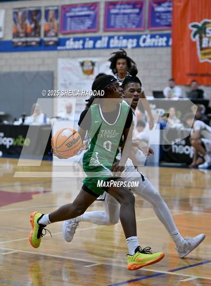 Thumbnail 3 in Windermere vs Tampa Catholic  (SunBash Tourney) photogallery.