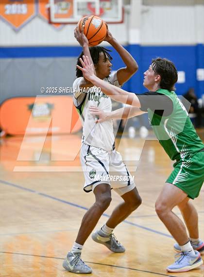 Thumbnail 3 in Windermere vs Tampa Catholic  (SunBash Tourney) photogallery.