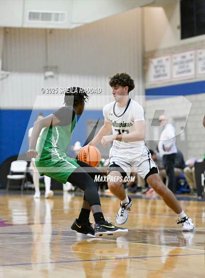 Thumbnail 1 in Windermere vs Tampa Catholic  (SunBash Tourney) photogallery.