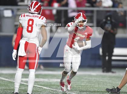 Thumbnail 3 in Mater Dei @ Orange Lutheran photogallery.