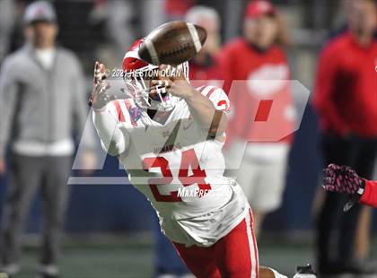 Thumbnail 2 in Mater Dei @ Orange Lutheran photogallery.