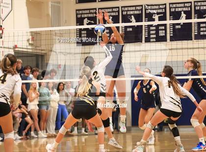 Thumbnail 3 in Newbury Park vs Flintridge Prep (CIFSS D3 Rnd 1 Playoff) photogallery.
