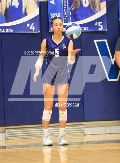 Thumbnail 2 in Newbury Park vs Flintridge Prep (CIFSS D3 Rnd 1 Playoff) photogallery.