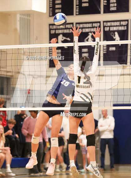 Thumbnail 2 in Newbury Park vs Flintridge Prep (CIFSS D3 Rnd 1 Playoff) photogallery.