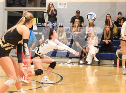 Thumbnail 2 in Newbury Park vs Flintridge Prep (CIFSS D3 Rnd 1 Playoff) photogallery.
