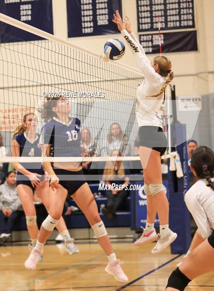 Thumbnail 3 in Newbury Park vs Flintridge Prep (CIFSS D3 Rnd 1 Playoff) photogallery.