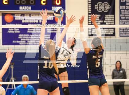 Thumbnail 2 in Newbury Park vs Flintridge Prep (CIFSS D3 Rnd 1 Playoff) photogallery.