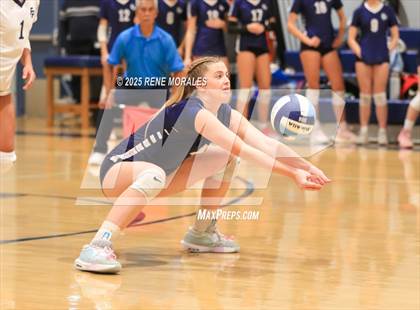 Thumbnail 3 in Newbury Park vs Flintridge Prep (CIFSS D3 Rnd 1 Playoff) photogallery.