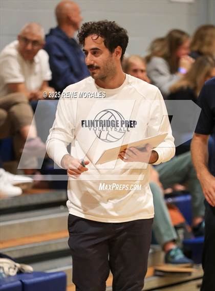 Thumbnail 1 in Newbury Park vs Flintridge Prep (CIFSS D3 Rnd 1 Playoff) photogallery.