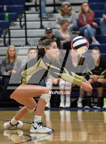 Thumbnail 3 in Rocky Mountain vs. Rock Canyon (CHSAA 5A Region 4) photogallery.