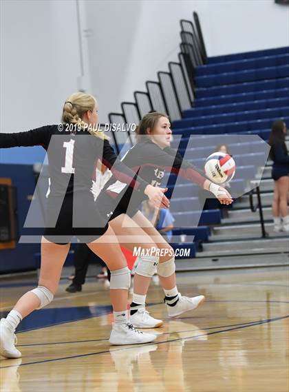 Thumbnail 3 in Rocky Mountain vs. Rock Canyon (CHSAA 5A Region 4) photogallery.