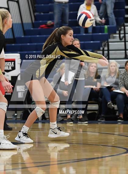 Thumbnail 3 in Rocky Mountain vs. Rock Canyon (CHSAA 5A Region 4) photogallery.