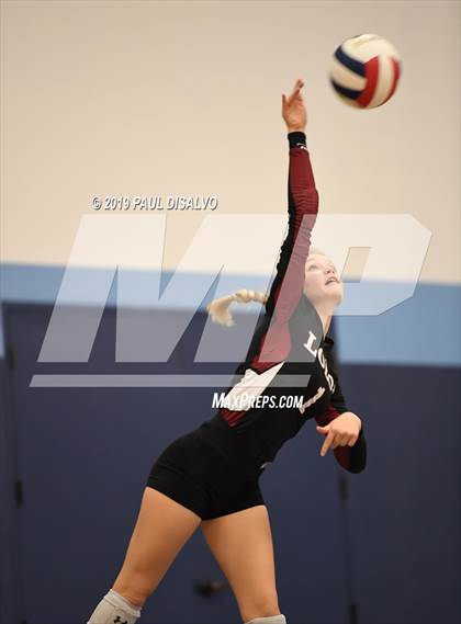 Thumbnail 3 in Rocky Mountain vs. Rock Canyon (CHSAA 5A Region 4) photogallery.
