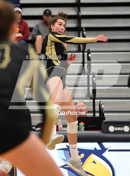 Thumbnail 3 in Rocky Mountain vs. Rock Canyon (CHSAA 5A Region 4) photogallery.