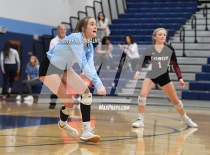 Thumbnail 1 in Rocky Mountain vs. Rock Canyon (CHSAA 5A Region 4) photogallery.