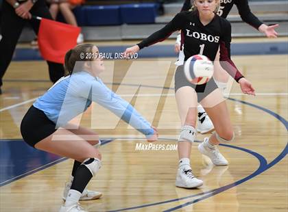 Thumbnail 1 in Rocky Mountain vs. Rock Canyon (CHSAA 5A Region 4) photogallery.
